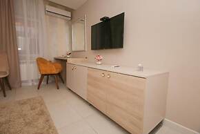 Bajadera Lux