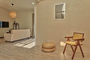 CLIFF VILLA