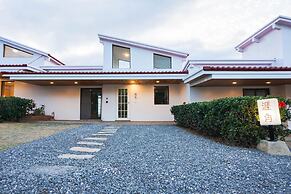 CLIFF VILLA