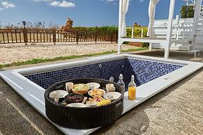 CLIFF VILLA