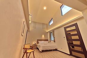 CLIFF VILLA