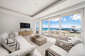 Palm Cay Marina, Resort & Spa