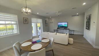 Palm Cay Marina, Resort & Spa