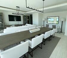 Palm Cay Marina, Resort & Spa