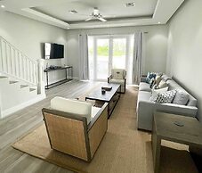 Palm Cay Marina, Resort & Spa