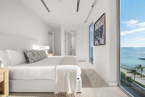 Palm Cay Marina, Resort & Spa