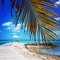 Palm Cay Marina, Resort & Spa
