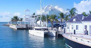 Palm Cay Marina, Resort & Spa