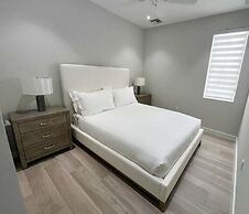 Palm Cay Marina, Resort & Spa