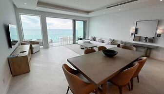 Palm Cay Marina, Resort & Spa