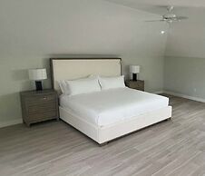 Palm Cay Marina, Resort & Spa