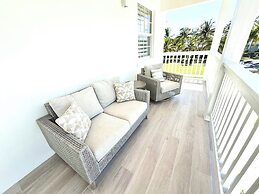 Palm Cay Marina, Resort & Spa