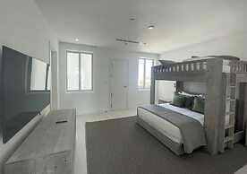Palm Cay Marina, Resort & Spa