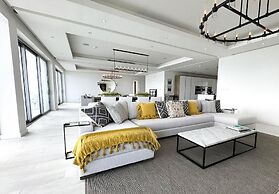 Palm Cay Marina, Resort & Spa
