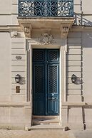 Frenchdoor Tours Corneille