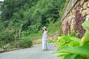 Central Hills Pù Luông Resort