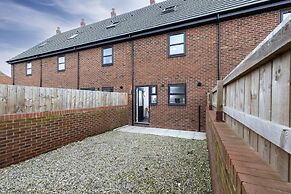 Champagne House - 3 Bedroom Townhouse