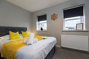 Champagne House - 3 Bedroom Townhouse