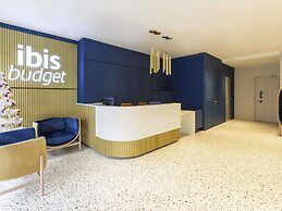Ibis Budget Singapore Gold