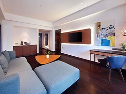 Grand Mercure Bali Seminyak