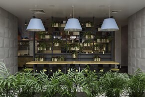 Adagio Kyiv Beresteiska