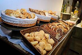 Madero Hotel & Suites