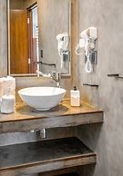 Madero Hotel & Suites