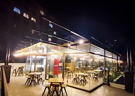 Madero Hotel & Suites