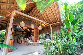 Nativa Refugio Escondido