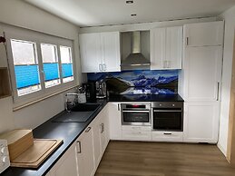 Spring Inn Apartments