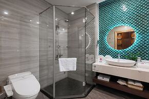 Grand Fleuve Boutique