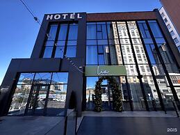 Neos Hotel