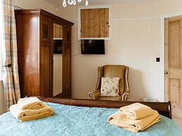 Compass Cottage