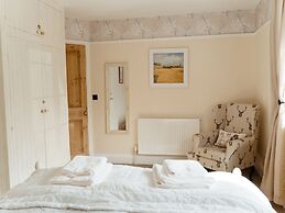 Compass Cottage