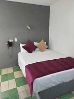 Hotel Nayar