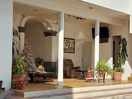 Hotel Nayar
