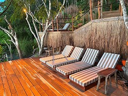 Naya Bacalar Hotel - Adults Only