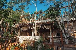 Naya Bacalar Hotel - Adults Only