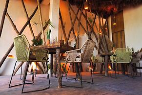 Naya Bacalar Hotel - Adults Only