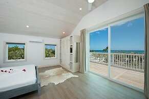 See Sea 2 Bedroom Home
