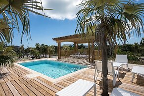 See Sea 2 Bedroom Home