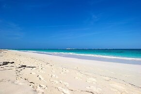 Plage Rose Estate 4 Bedroom Home