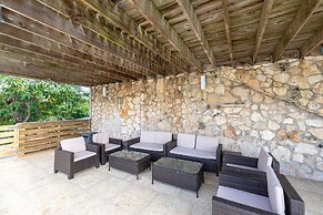 Bahama Mama 5 Bedroom Home