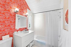 Bahama Mama 5 Bedroom Home