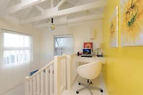 Bahama Mama 5 Bedroom Home