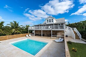 Bahama Mama 5 Bedroom Home