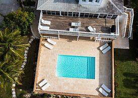 Bahama Mama 5 Bedroom Home