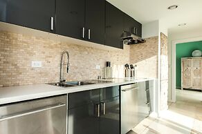 Windchat 5 Bedroom Estate