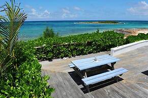 Med Point 1 Bedroom Home
