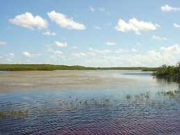 Buttonwood Reserve by Eleuthera Vacation Rentals